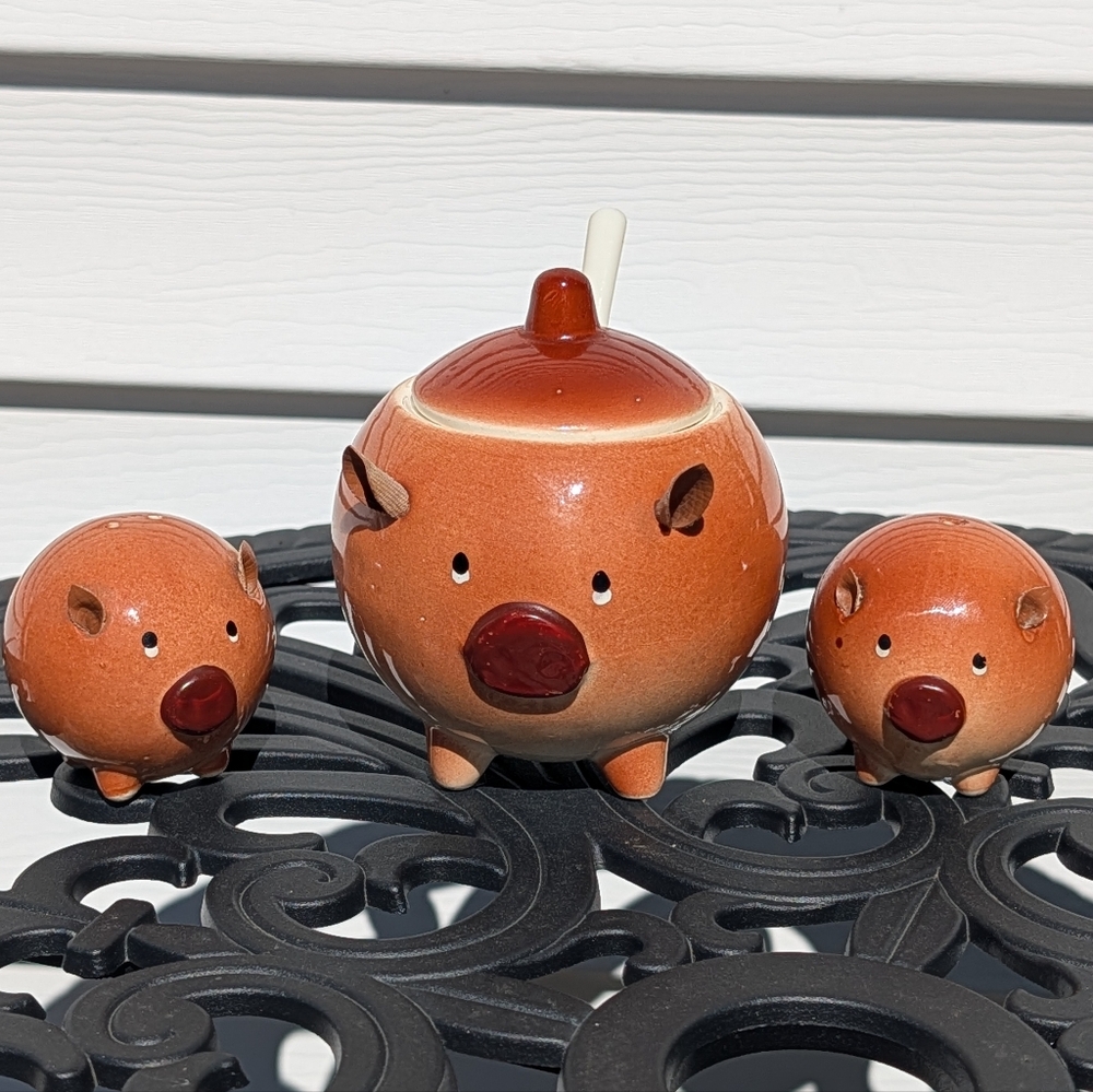 Vintage Kitchy Pig Sugar Bowl and Salt & Pepper Set